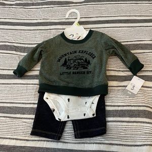 Carter’s 3 piece outfit